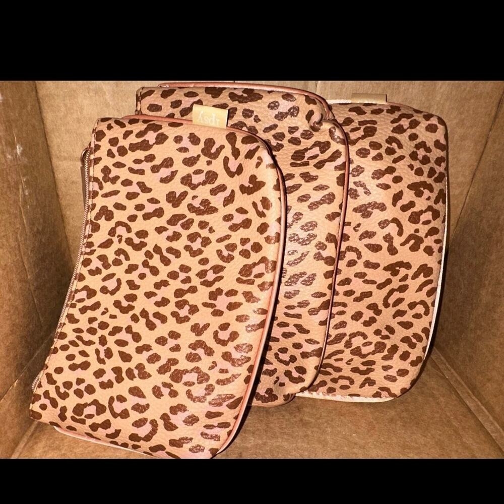 Ipsy Animal Print‎ Makeup Bag Leopard Cheetah Travel